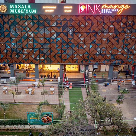 Pink Mango A Boutique Hotel Hisar ภายนอก รูปภาพ